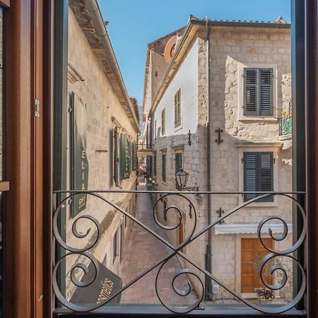 Sasha Di Cattaro - Old Town Lux Apartment Экстерьер фото