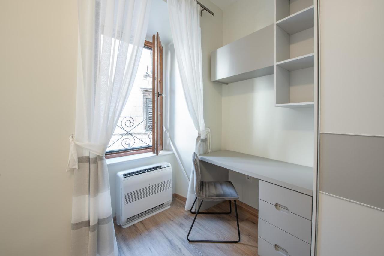 Sasha Di Cattaro - Old Town Lux Apartment Экстерьер фото